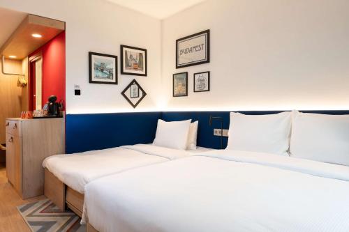 Hampton by Hilton Budapest City Centre - image 2