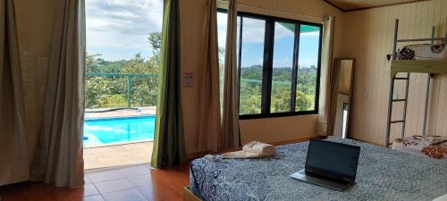 Corcovado Bungalows, Drake