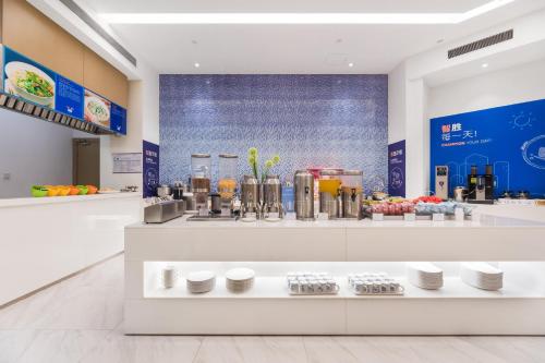Food and beverages, Holiday Inn Express Liuyang Development Zone By IHG in Liuyang