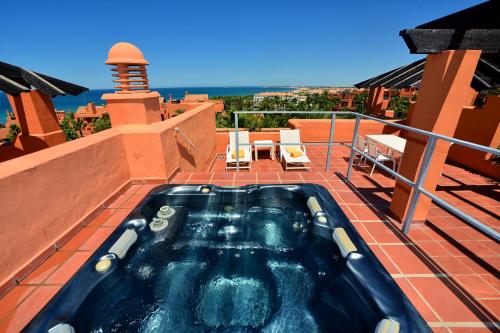Aparthotel Novo Resort Aparthotel Novo Resort is perfectly located for both business and leisure guests in Chiclana de la Frontera. The property has everything you need for a comfortable stay. Facilities like Wi-Fi in publi