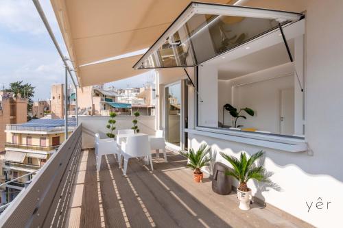 Terrace House for Festive Fun, Athens