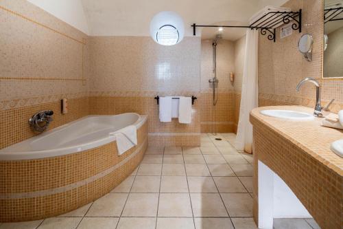 Duplex Suite