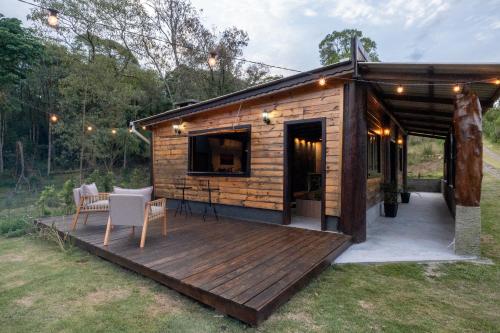 Cabana com Ofurô e Cinema a 6km do Centro