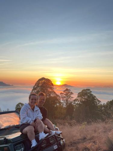 Batur volcano sunrise jeep
