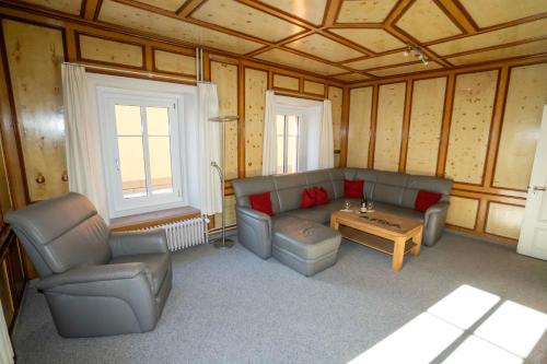  Villa Hartenfels 1 in Scuol