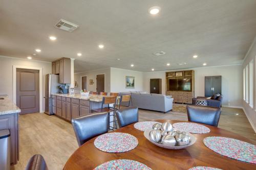Huntsville Home with Boat Dock on Trinity River! in Riverside, USA