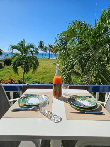 View, Studio Les pieds dans l'eau Residence Archipel et Savanne in Gosier