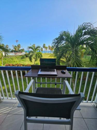 Facilities, Studio Les pieds dans l'eau Residence Archipel et Savanne in Gosier