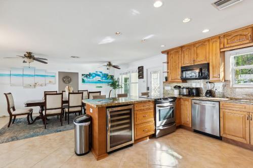 Chic Fort Lauderdale House with Private Pool in Fort Lauderdale, USA