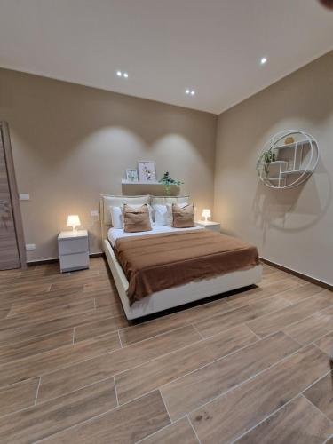 Piccole Donne - Naples