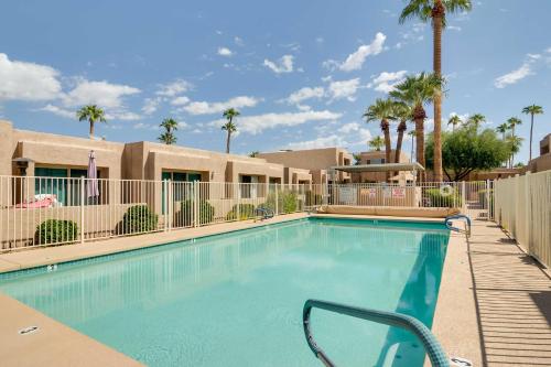 Southwestern Getaway in Mesa with Patio and Pool Access - main image