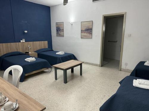 Roma Hotel - image 2