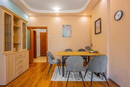 Spacious 3BD Central apartment, Sofia (foto 4)