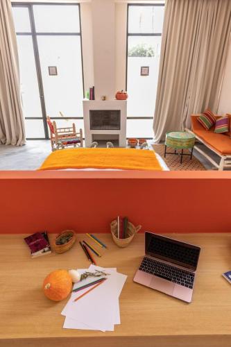 1 queen bed