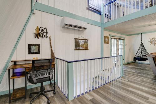 Emerald Cove Chalet on Douglas Lake with Hot Tub! in Dandridge, USA