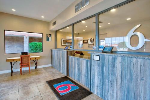 SureStay Plus Hotel by Best Western Willcox - image 13