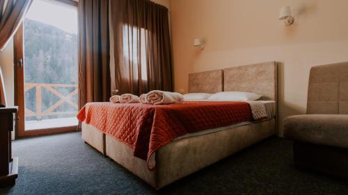 Keystone residences in Smailagića Polje