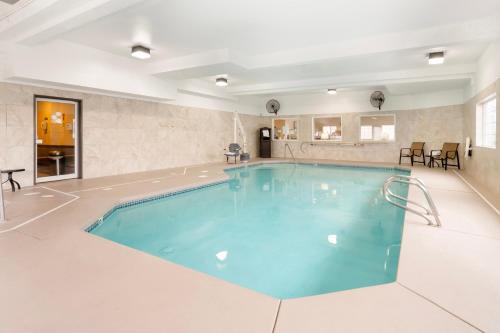 Best Western PLUS Walla Walla Suites Inn - image 2
