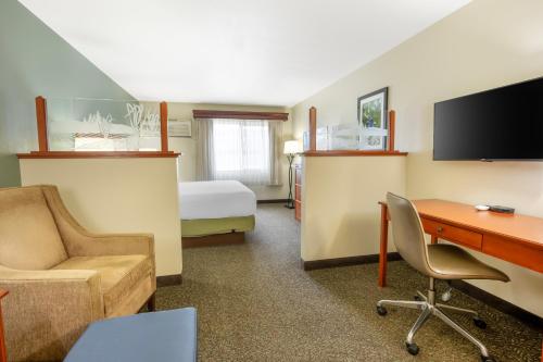 Best Western PLUS Walla Walla Suites Inn - image 9