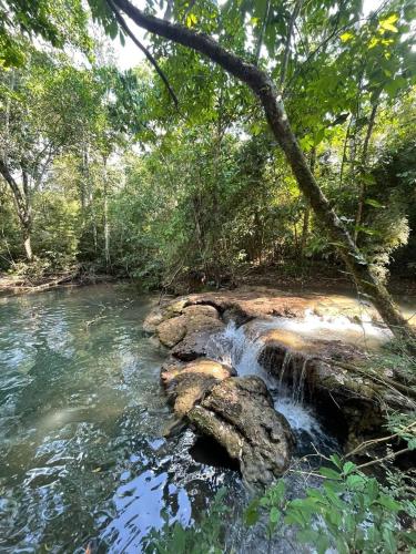 Chalés Pocoó com rio exclusivo