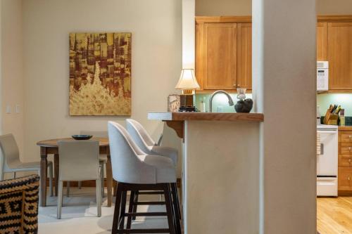 Lodge at Brookside 105 in Edwards, USA