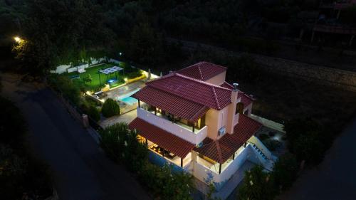 Villa Alex with private pool and jacuzzi