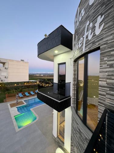 Villa with Private Pool image 10