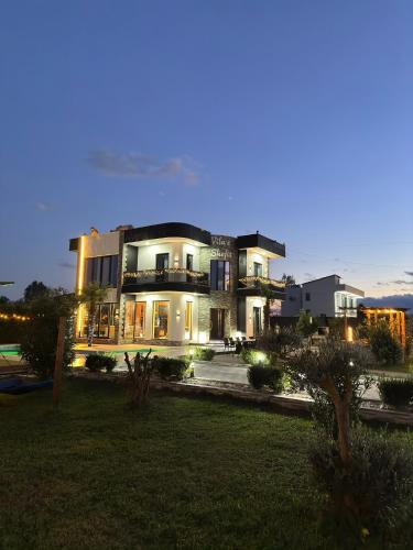 Villa Shefit