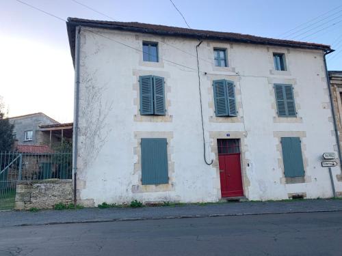 Townhouse 26 Chambres d'Hôtes Civray Hotel