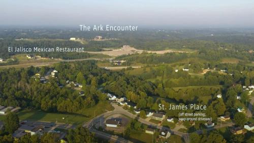 Spacious Family Home very close to ARK - image 7