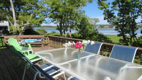 84 Cranberry Lane Chatham Cape Cod ~ Ridgevale Retreat