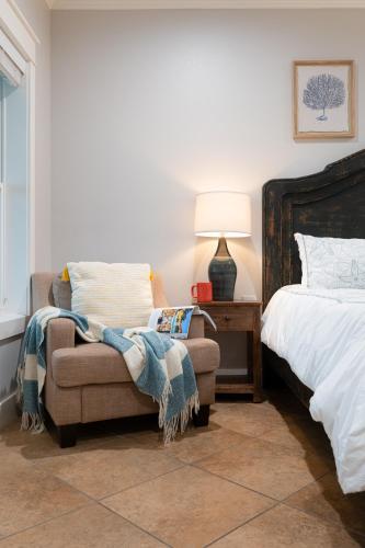 The Lone Palm Resort in Bolivar Peninsula, USA