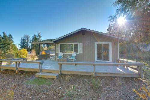 Gig Harbor Vacation Rental Home 1 Mi to Uptown!