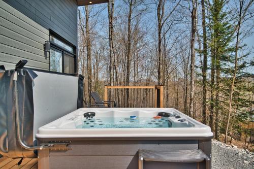 Tremblant Woodland Retreat