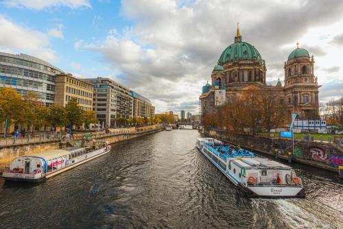 Lux Central Apartment, Berlin