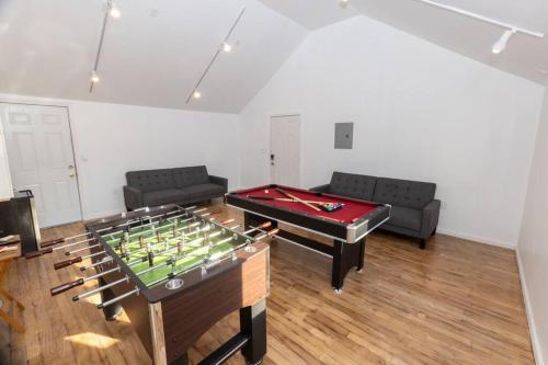 Mins close to Yale University/2Bedrooms/FastWifi in Hamden, USA