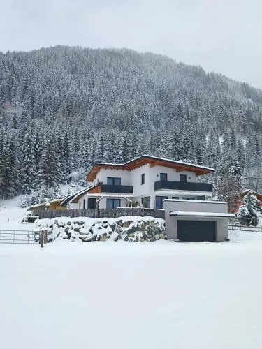 Apartment Life in Radstadt, Österreich