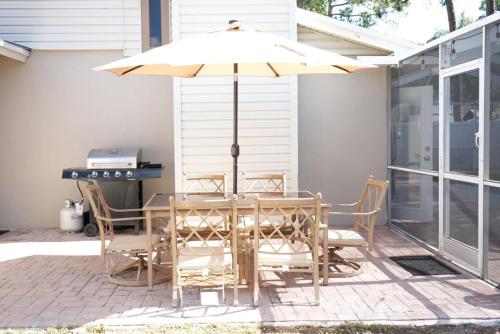 Létesítmények, Hosting new near Wildlife on Easy Street/Big Cat Rescue