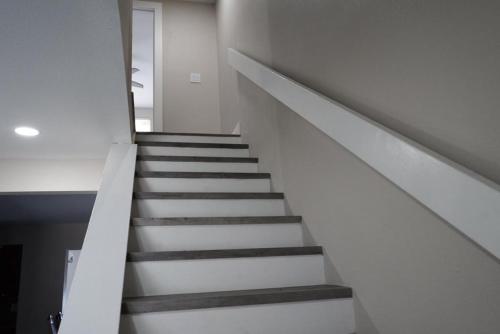 A szálláshely kívülről, Hosting new near Wildlife on Easy Street/Big Cat Rescue