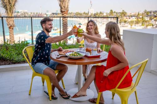 Rove La Mer Beach, Jumeirah, Dubai (photo 7)