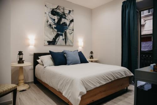 Terra Mia Suite - Chi tene' o mare, Naples