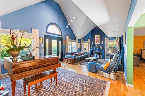 Secret Garden Estate in Southold, USA