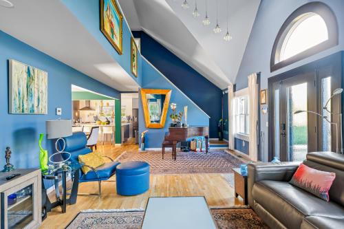 Secret Garden Estate in Southold, USA