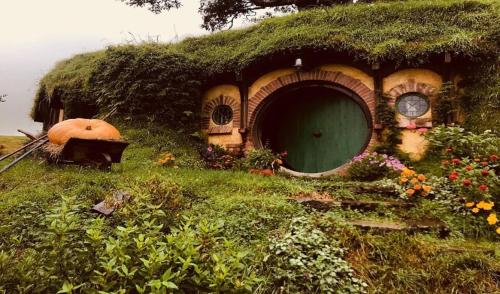 . Hobbitenango Farm