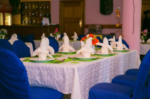 Restaurant, Hideaway Hotel in Port Moresby