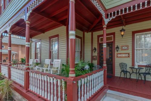 Victorian House Bed and Breakfast - 편의 시설/서비스