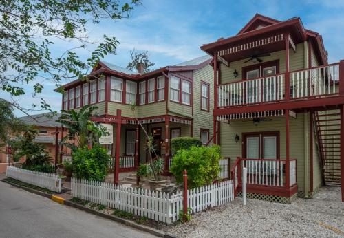 Victorian House Bed and Breakfast - 숙소 외관