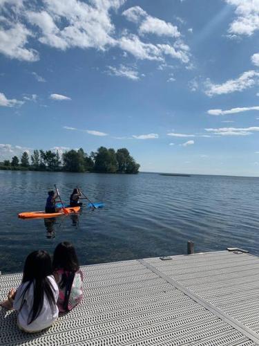 Modern lakehouse southside lake simcoe