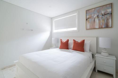 'Starlight' A Slice of the Hollywood Hills in Bexley - image 7