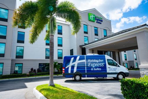 Holiday Inn Express Hotel & Suites Tampa-Oldsmar by IHG in Oldsmar, USA